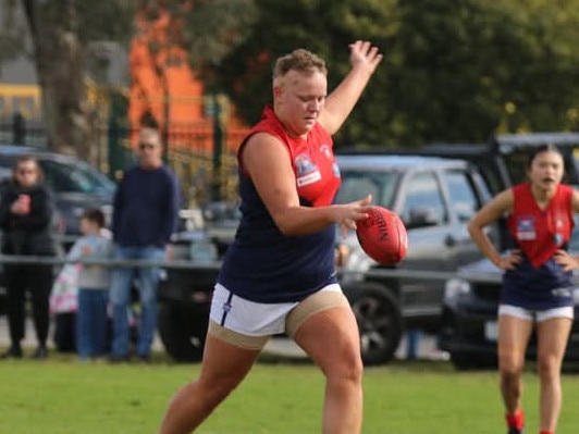 Charli Murphy in action for Bentleigh SFNL Division 1 women's. Picture: Supplied.