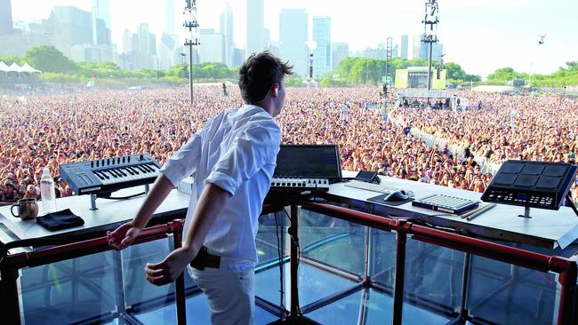 Flume at the Lollapalooza Festival, Chicago, in 2016.