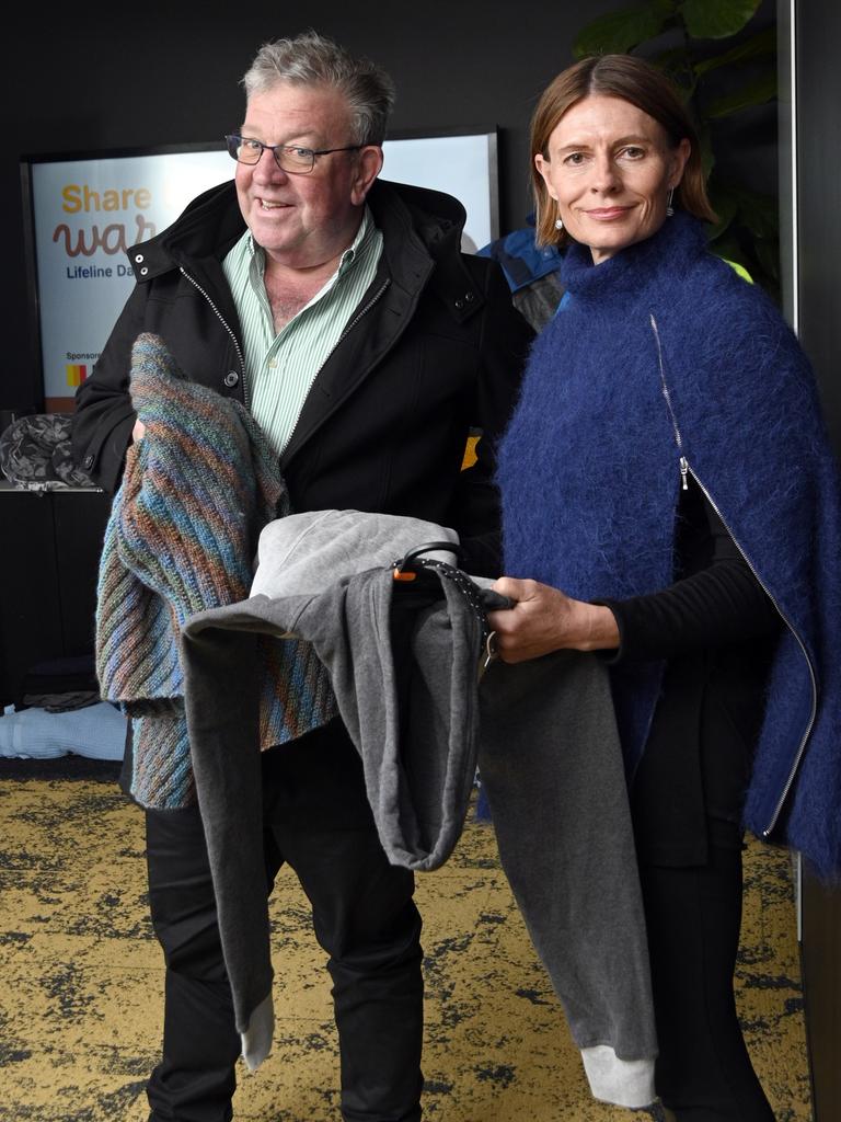 Principal of LJ Hooker Commercial, Mike Stewart, with Rachelle Patterson the acting CEO of Lifeline Darling Downs and South West Queensland.