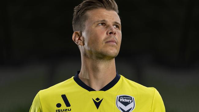 MELBOURNE, AUSTRALIA - JANUARY 22: Mitch Langerak of Melbourne Victory poses during an A-League portrait session at AAMI Park on January 22, 2025 in Melbourne, Australia. (Photo by Daniel Pockett/Getty Images)