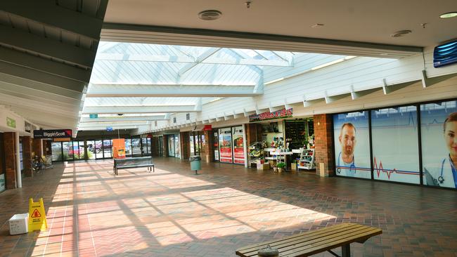 Craigieburn Central (340 Craigieburn Rd) and the old Craigieburn Plaza (10 Craigieburn Rd) Plaza