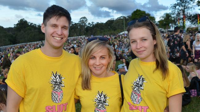 Blake Freeman, Kimberly Sand and Monique Gilbert at the Big Pineapple Music Festival in 2019.