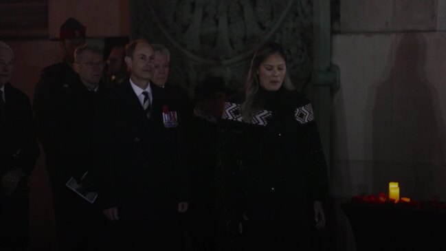 Duke Of Edinburgh Leads Commemoration Of Australia And New Zealand’s War Dead The Courier Mail