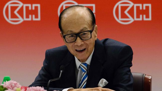 Hong Kong's richest man Li Ka-shing speaks at a press conference in Hong Kong in 2017.