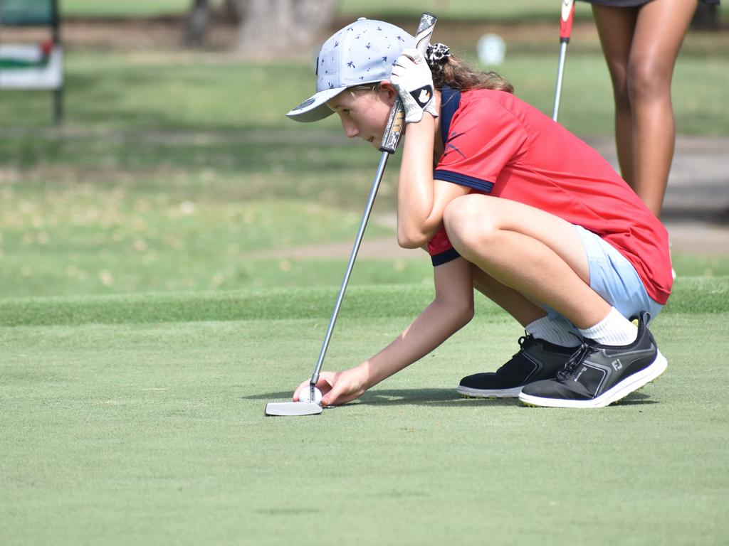 Laidley's Skyla Taylor (girls 11-12 years) lines up a putt at the US Kids Golf Foundation Australian Open at the Rockhampton Golf Club on September 28.