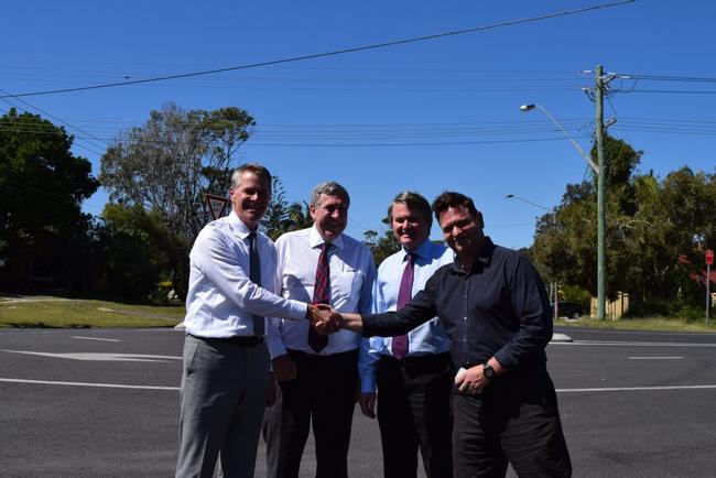 BYPASS ANNOUNCEMENT: Acting Premier Andrew Stoner, Roads Minister Duncan Gay, Ballina MP Don Page and Byron Shire Mayor Simon Richardson. . Picture: Megan Kinniment