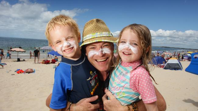 Luke Fitt with children Caleb 6 and Nikita 4 at Kings Beach in 2010.