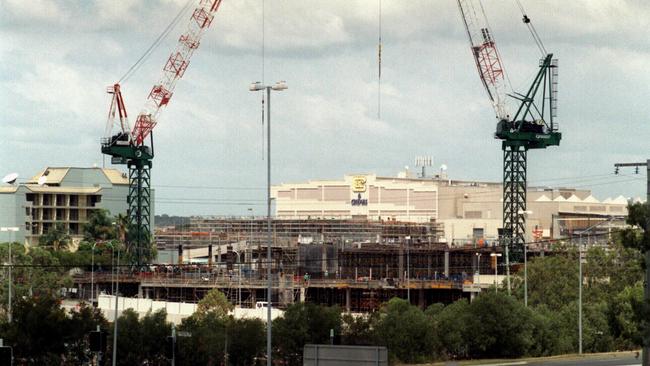 Carindale shopping centre under construction in 1998.