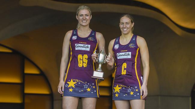 Matrics’ Lucy Reynolds (left) was best on in the reserves grand final. Pictured with Hannah Schwarz ahead of the match. Picture: Roy VanDerVegt