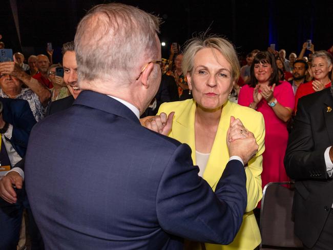 NCA 2025 FEDERAL ELECTION Labor BUS. DAY 16 13/04/2025 Australian Prime Minister Anthony Albanese on the campaign trail In the WA.ALP Federal campaign launch held in Perth. Australian Labor Prime Minister Anthony Albanese with Tanya Plibersek. Picture: Jason Edwards / NewsWire
