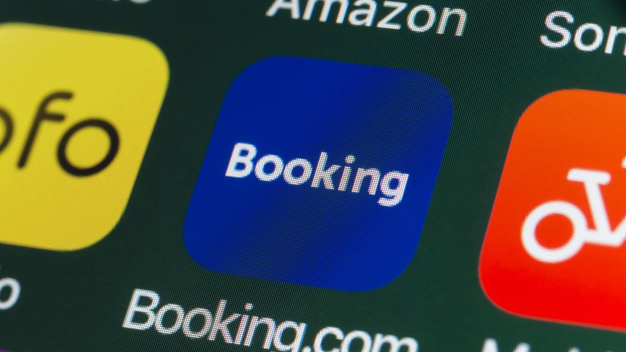 Australians lost more than $337,000 to Booking.com scams in 2023. Picture: istock