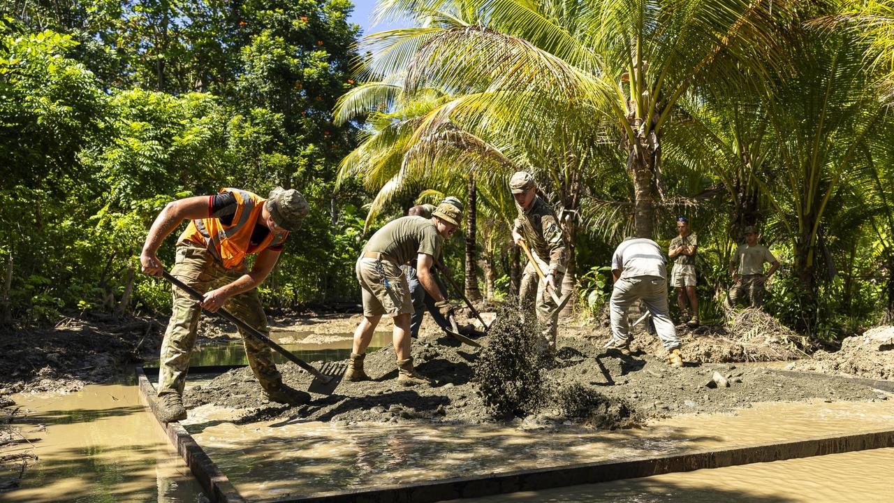 Australian Army soldiers from 3rd Combat Engineer Regiment refurbish facilities as part of Exercise Puk Puk at Moem Barracks, Papua New Guinea. PHOTO: LCPL Riley Blennerhassett