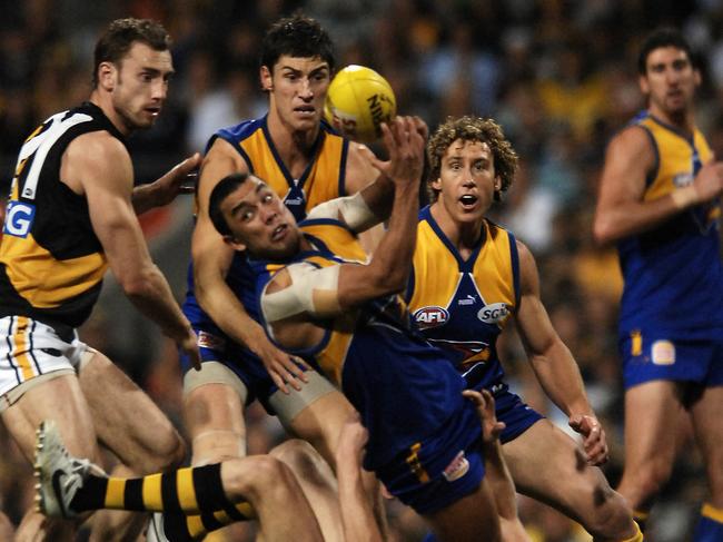 SPORT 18/08/07.  AFL Round 20, West Coast Eagles v Richmond at Subiaco Oval, Perth.  Daniel Kerr in action  Photos: Jody D'Arcy