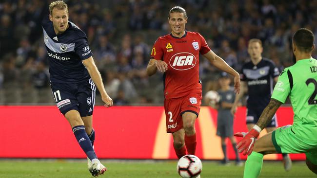 Melbourne Victory striker Ola Toivonen shoots to score against Adelaide United at Marvel Stadium. Picture: AAP
