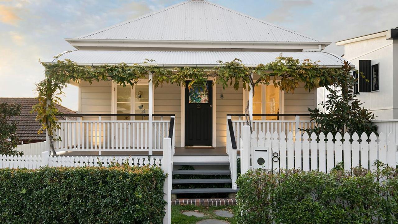 This cottage at 8 Teneriffe Dr, Teneriffe, is for sale. Research by PropTrack, commissioned by Finder, reveals the minimum salary required to afford a house in Teneriffe is now $810,000.