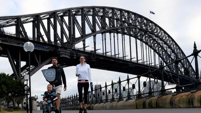 Many of the country’s new 260m-high wind turbines will be almost double the height of the Sydney Harbour Bridge. Picture: NCA NewsWire / Damian Shaw