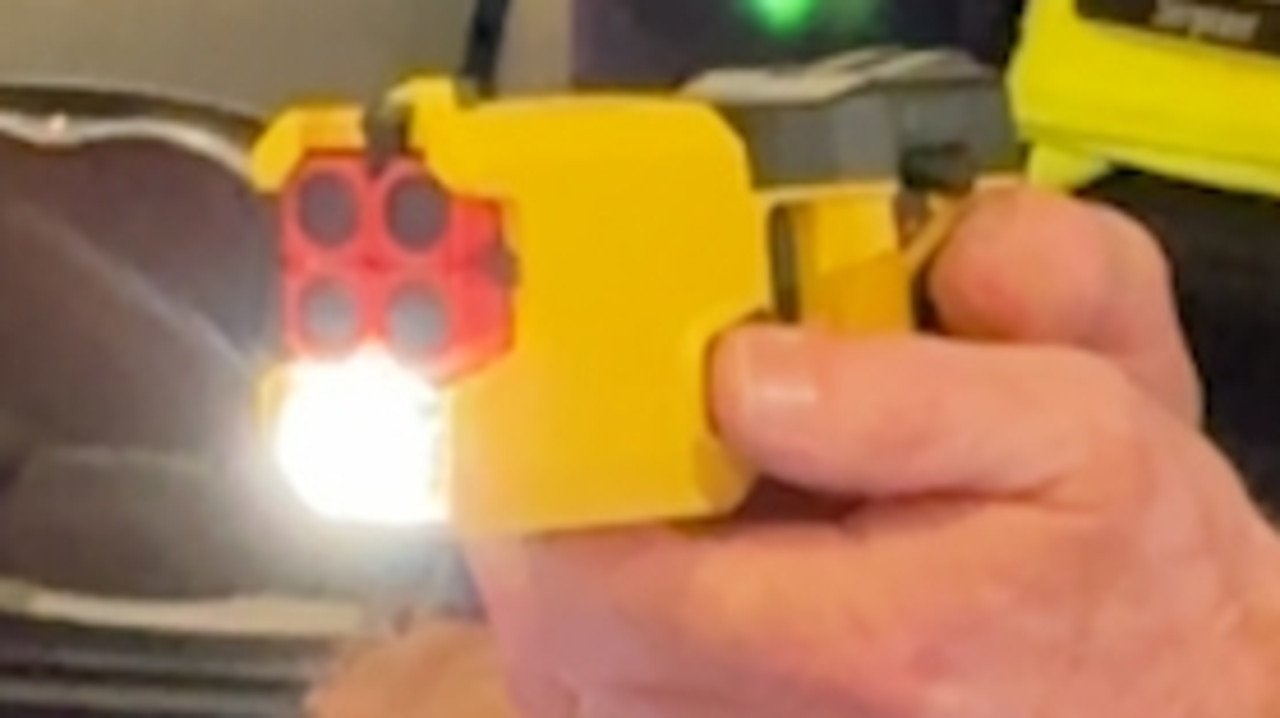 Former cop accused of unnecessary use of taser