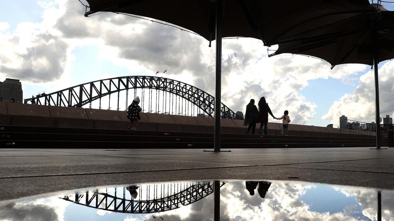 Normally a tourist hot spot, few people around a closed Sydney Opera Bar with the city deserted as lockdown continues. Picture. Phil Hillyard