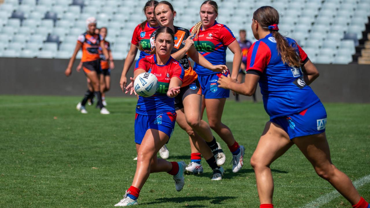 Lucy Green finds support for Newcastle in the Tarsha Gale Cup. Picture Thomas Lisson