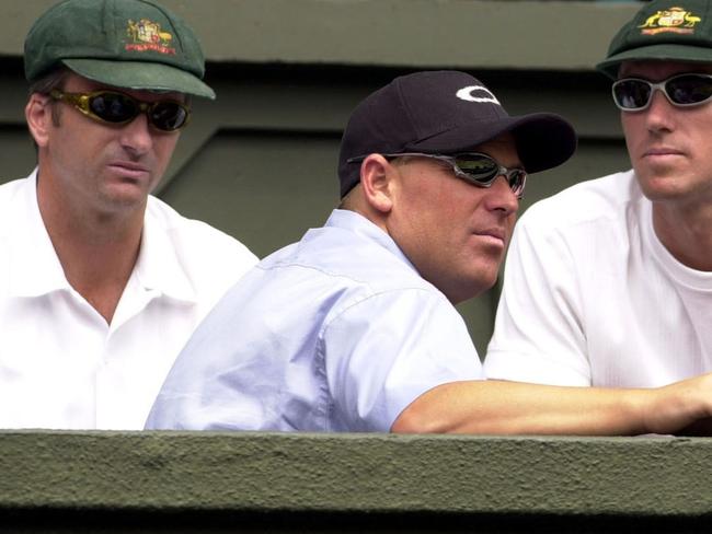 JULY 9, 2001 : L-R Steve Waugh, Shane Warne & Glenn McGrath at Wimbledon Championships 09/07/01 for men's singles final Rafter v Ivanisevic.Cricket page96JULY 9, 2001 : L-R Steve Waugh, Shane Warne & Glenn McGrath at Wimbledon Championships 09/07/01 for men's singles final Rafter v Ivanisevic.Cricket