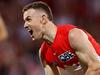 Trade wrap: Eagles get head start on Dockers in Warner sweepstakes
