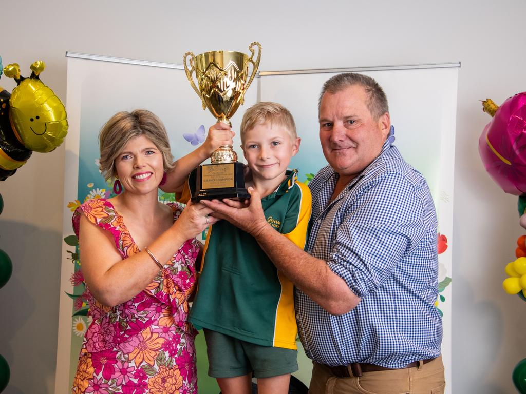 Regional Grand Champion garden winners, Mark, Kellie and Charlie Gersekowski, Crows Nest.Chronicle Garden Competition, awards presentation at Oaks Toowoomba Hotel.Thursday September 14, 2 023