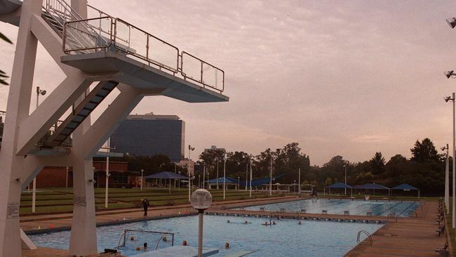 November 26, 1995: The pools were famous for the diving boards. Picture: Milan Scepanovic