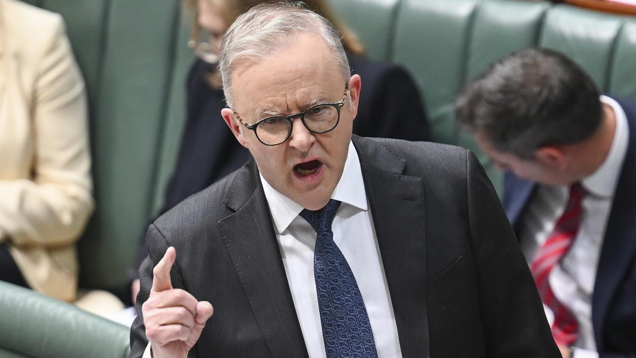 Australian Prime Minister Anthony Albanese aims to implement age restrictions on social media, with a preferred limit between 14 and 16. Picture: NewsWire / Martin Ollman