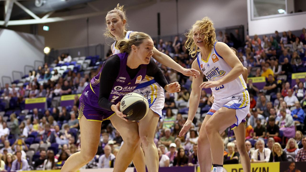 Lou Morgan balances her WNBL commitments with a full-time job. Picture: Getty