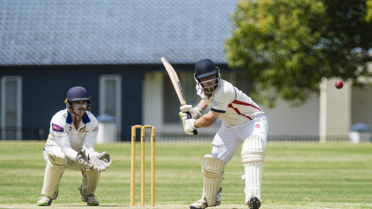 Daniel Pollock bats for Metropolitan-Easts.