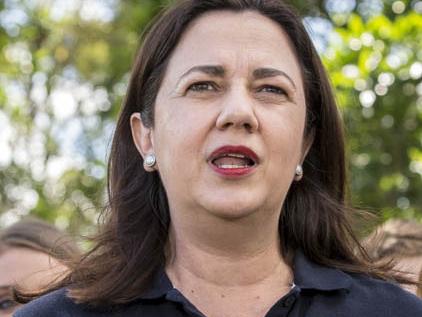 Queensland Premier Annastacia Palaszczuk with supporters at a barbecue at Rocks Riverside Park, Seventeen Mile Rocks the day after the 2017 Queensland election. Brisbane, Sunday, November 26, 2017. (AAP Image/Glenn Hunt) NO ARCHIVING