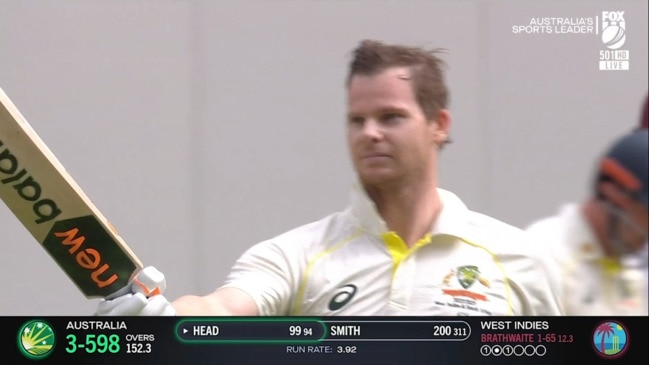 Steve Smith reaches double ton, but Travis Head falls for 99!