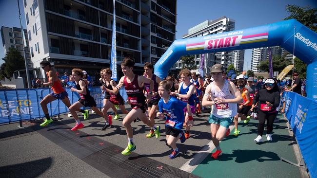 5km starting line action. Picture: Stephen Archer