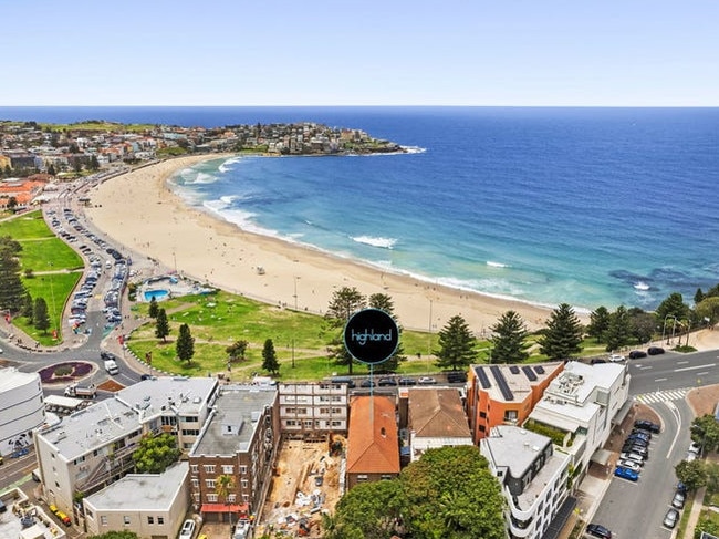 The median rent price in Bondi is $1700/week and the median house price is $4 million. Picture: RealEstate.com.au