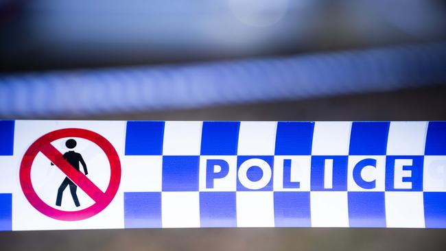 Two injured during violent armed robbery with firearms
