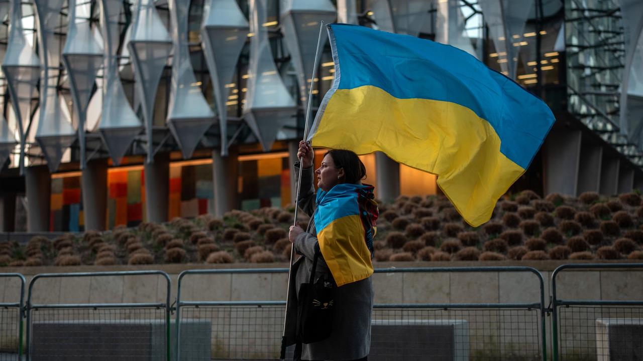 Forget the optics, the numbers tell Ukraine story