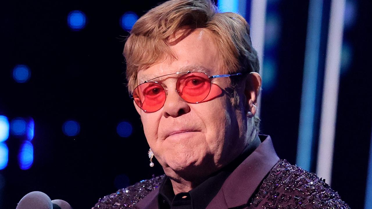 Elton John reveals ‘severe’ health battle