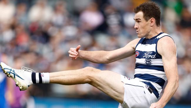 Jeremy Cameron kicks at goal. Picture: Michael Willson/AFL Photos via Getty Images