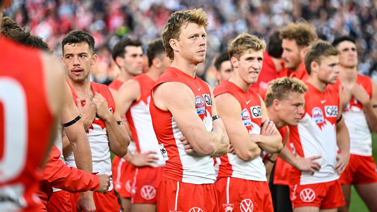 Callum Mills of the Swans looks dejected. Picture: Daniel Carson