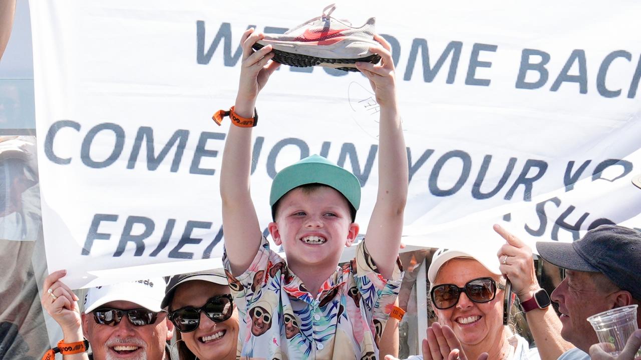 Little legend’s LIV shoe-stopper: Fisher fan steals the show