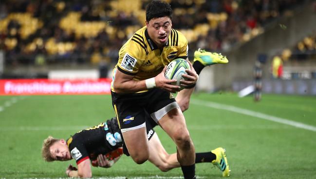 Ben Lam of the Hurricanes scores a try at Westpac Stadium in Wellington.