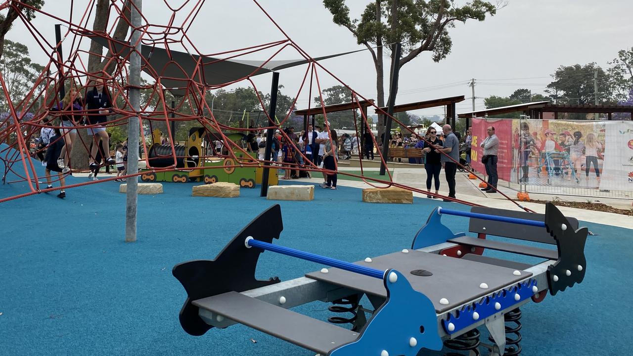 Warragamba gets a new 1.495 million allabilities playground Daily