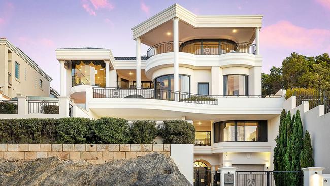 The East Fremantle View Terrace home easily exceeded its $5.15m reserve price.