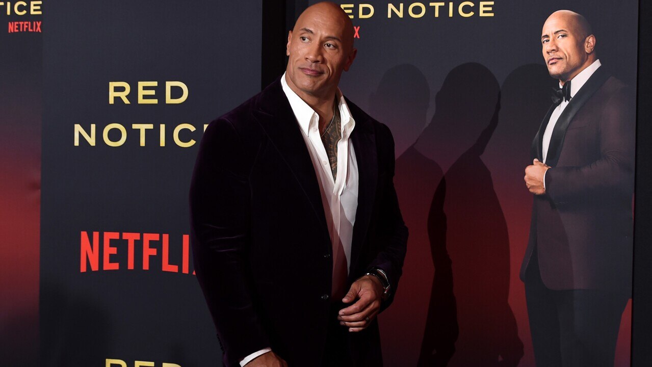 Dwayne 'The Rock' Johnson Explains Why He Pees In Water Bottles During  Workouts