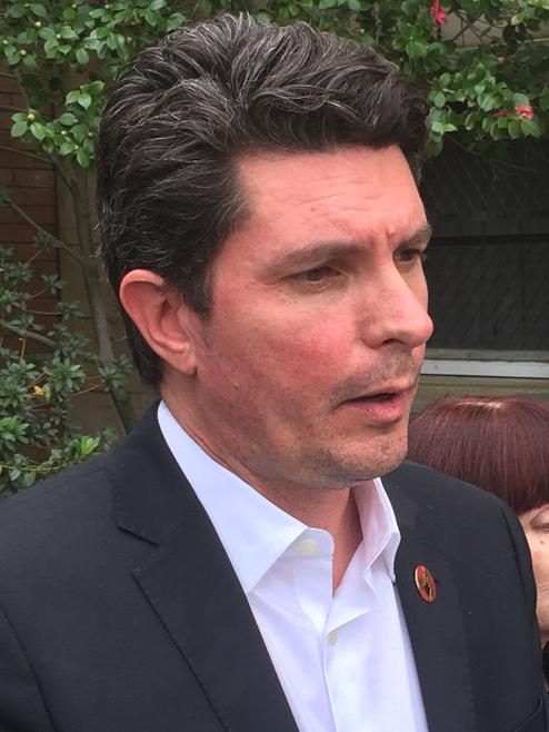 Scott Ludlam has New Zealand citizenship.