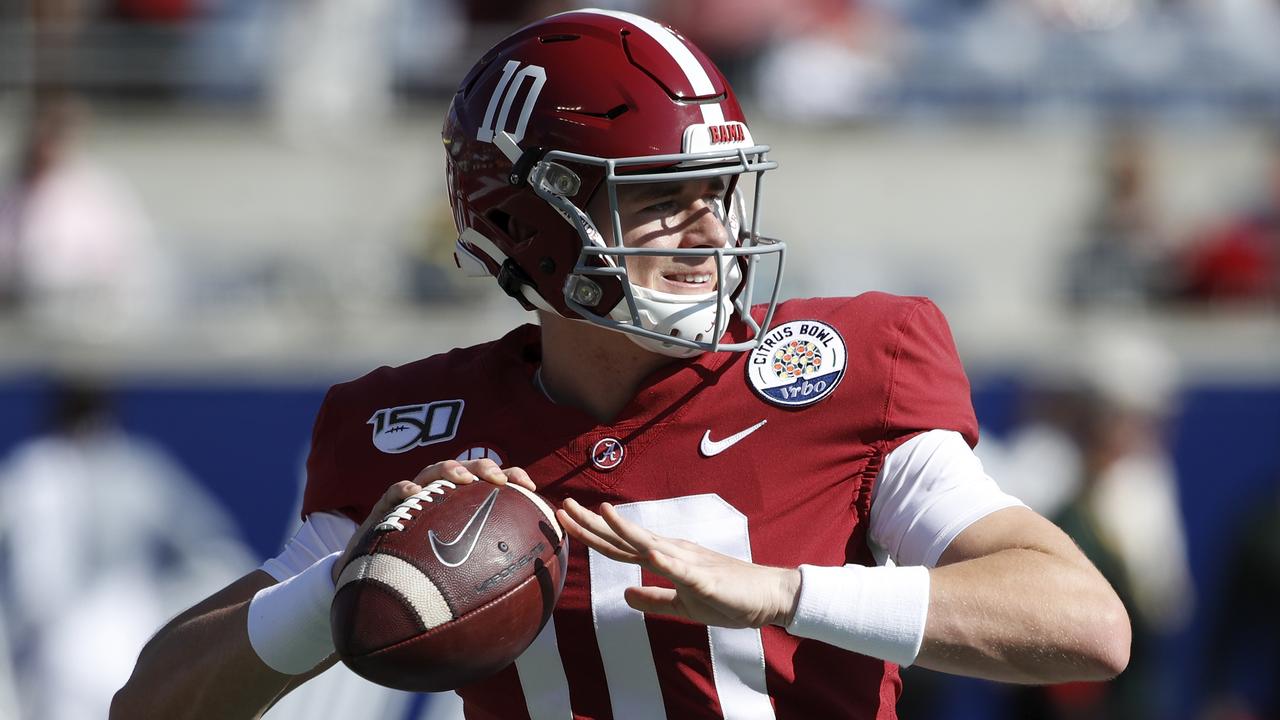 Meet the 2021 NFL draft quarterbacks: Stats and what you need to know for  Trevor Lawrence, Justin Fields, Zach Wilson, more - ESPN