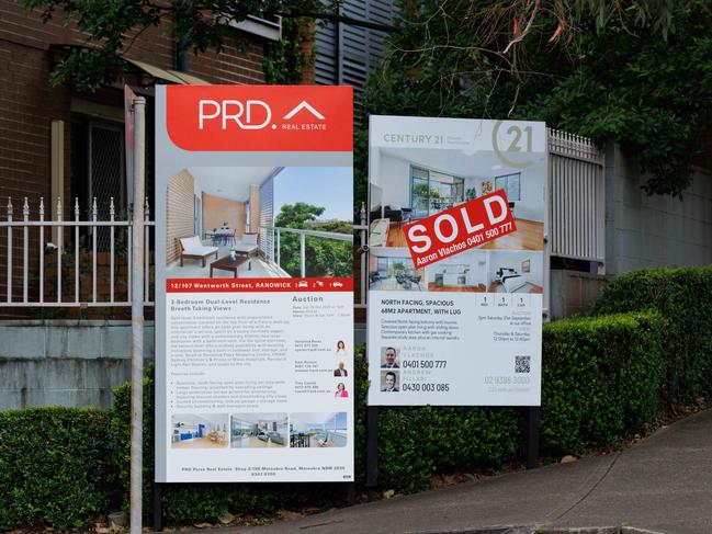 SYDNEY, AUSTRALIA - NewsWire Photos, October 08 2024. GENERIC. Realestate, housing, property, signage. Sold sign outside apartment building in Randwick. Picture: NewsWire / Max Mason-Hubers