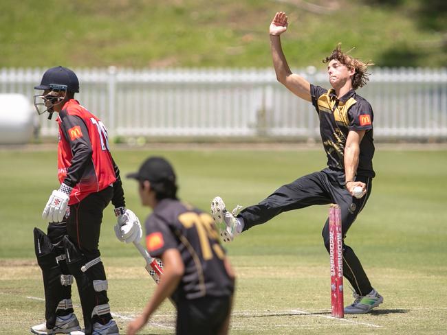 Liam Gammone hits the crease for Sydney. Pics by Julian Andrews