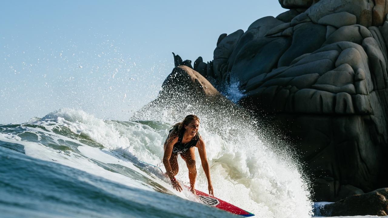 Stephanie Gilmore on her way to a win in the Corona Open Mexico in August. Photo: World Surf League