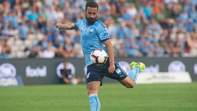 Captain Alex Brosque says the players are enjoying playing close to supporters at   Jubilee Oval.